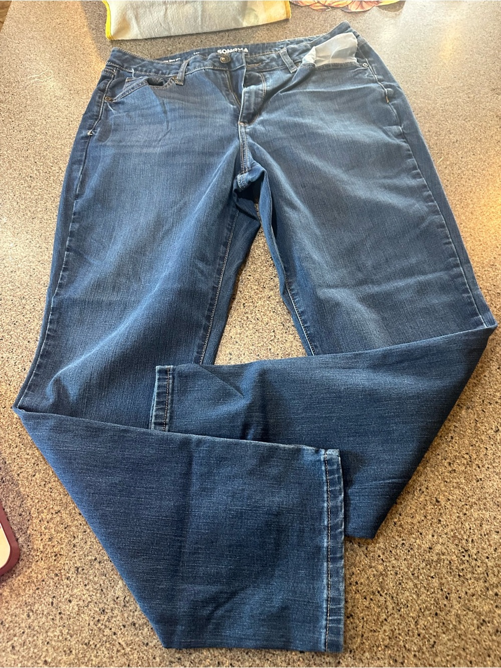 Sonoma Women's Straight Leg Jeans in Dark Blue Wash